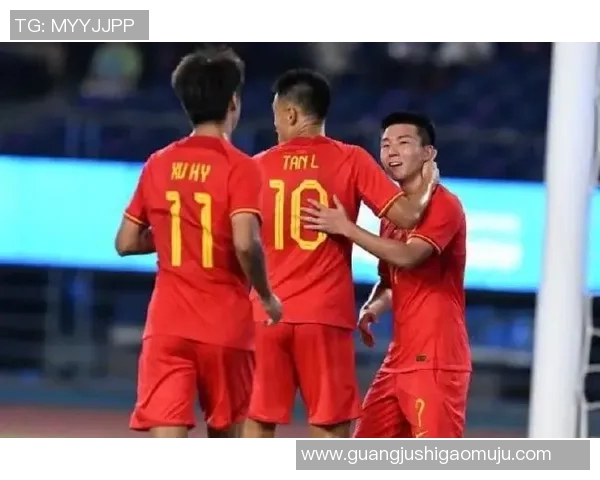 日本18岁足球明星崭露头角引发全球关注未来可期